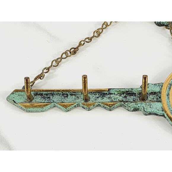 Metal Key Holder Keychain Hooks 5 1/4" Wall Mounted Green Patina Berlin Vintage - Picture 3 of 14